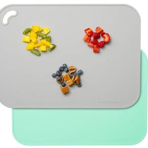 5/$20 - Set of 2 Silicone Placemats for Toddlers